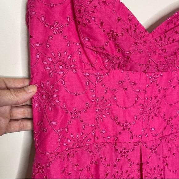 Lilly Pulitzer Fit and flare Eyelet Minidress in Hot Pink feminine Y2K romantic - Picture 4 of 14